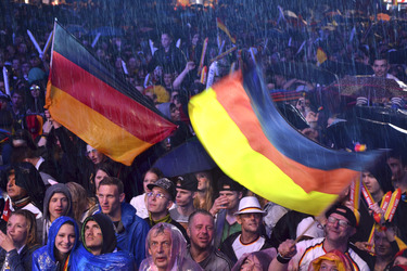 WM-Fanmeile beim Spiel Deutschland gegen Algerien, Berlin