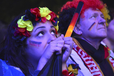 WM-Fanmeile beim Spiel Deutschland gegen Algerien, Berlin