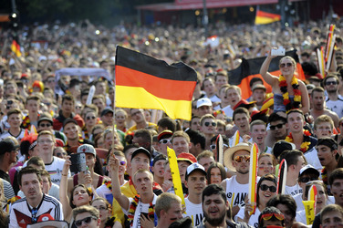 WM-Fanmeile beim Spiel Deutschland gegen Frankreich, Berlin