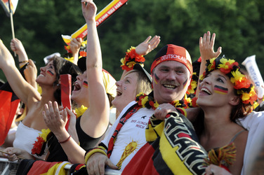 WM-Fanmeile beim Spiel Deutschland gegen Frankreich, Berlin