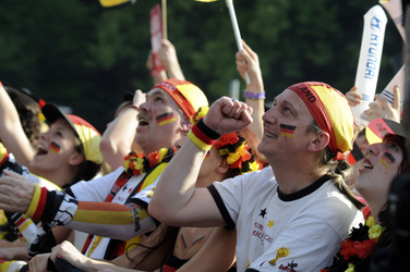 WM-Fanmeile beim Spiel Deutschland gegen Frankreich, Berlin