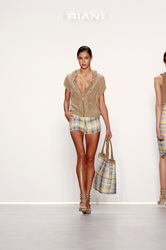 Riani Fashion Show, Berlin Fashion Week Spring/Summer 2015