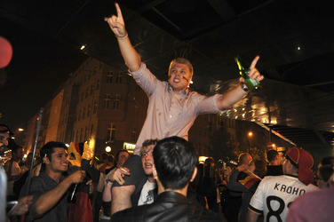 Fanfeier nach Halbfinalsieg der deutschen WM-Mannschaft, Berlin