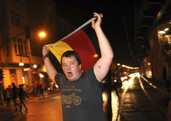 Fanfeier nach Halbfinalsieg der deutschen WM-Mannschaft, Berlin