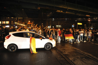 Fanfeier nach Halbfinalsieg der deutschen WM-Mannschaft, Berlin
