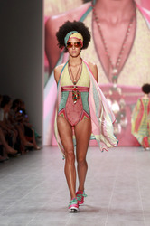 Miranda Konstantinidou Fashion Show, Berlin Fashion Week Spring/Summer 2015