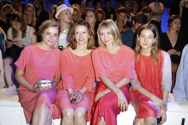 Hien Le Show, Berlin Fashion Week Spring/Summer 2015