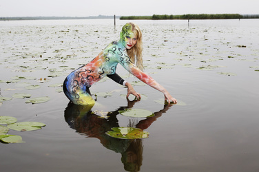 Color Suit Bodypainting