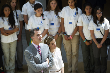 Spanish Royals Receive 'Ruta Quetzal BBVA 2014' Youth Group, Madrid