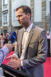 'Die geliebten Schwestern' Premiere, Weimar