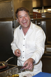 Patrick Lindner kocht auf dem Traumschiff, Hanburg