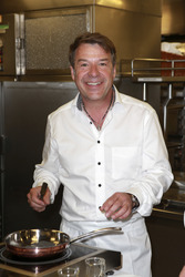 Patrick Lindner kocht auf dem Traumschiff, Hanburg