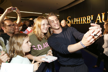 'Saphirblau' Premiere, München