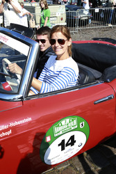 Start der 7. Hamburg-Berlin-Klassik Oldie-Rallye, Hamburg