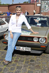 Start der 7. Hamburg-Berlin-Klassik Oldie-Rallye, Hamburg
