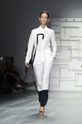 J.JS Lee Fashion Show, London Fashion Week