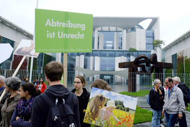 'Marsch für das Leben' Demo, Berlin