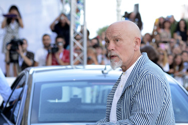 John Malkovich bei der Ankunft beim San Sebastian Film Festival 2014