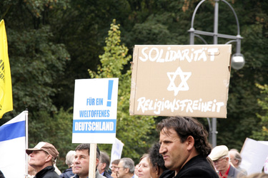 'Deutschland steht auf: Nie wieder Judenhass!' Demonstration, Berlin