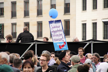 'Deutschland steht auf: Nie wieder Judenhass!' Demonstration, Berlin