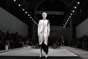 Anrealage Fashion Show, Fashion Week Paris