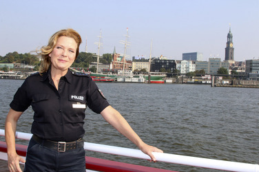 Barkassentour zur 200. Folge der ZDF Serie 'Notruf Hafenkante', Hamburg
