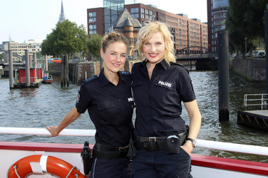 Barkassentour zur 200. Folge der ZDF Serie 'Notruf Hafenkante', Hamburg
