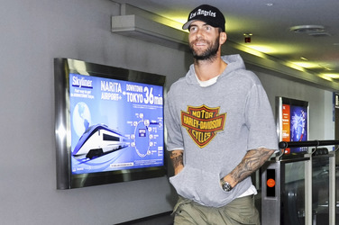 Ankunft von Adam Levine in Japan