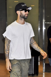 Ankunft von Adam Levine in Japan