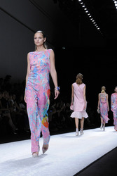 Shiatzy Chen Fashion Show, Fashion Week Paris