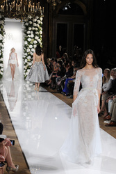 Valentin Yudashkin Fashion Show, Fashion Week Paris