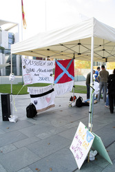 Protestkundgebung am Tag der Deutschen Einheit, Berlin