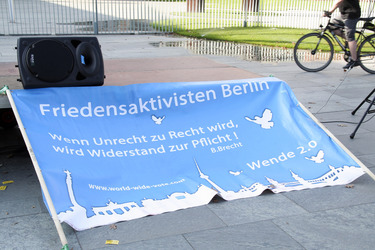 Protestkundgebung am Tag der Deutschen Einheit, Berlin