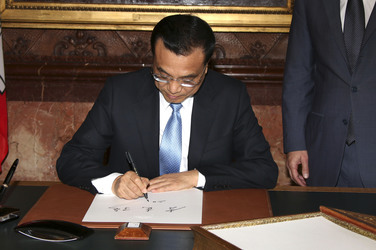 Ministerpräsident Li Keqiang besucht Hamburg