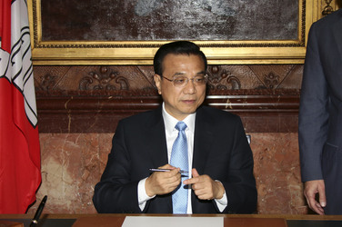 Ministerpräsident Li Keqiang besucht Hamburg