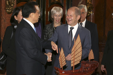 Ministerpräsident Li Keqiang besucht Hamburg