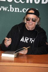 Neil Young Signierstunde, New York
