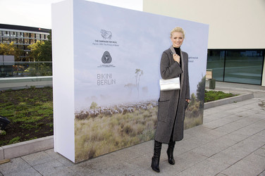Franziska Knuppe beim Wool Week Opening, Berlin