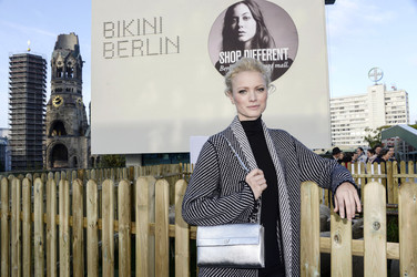 Franziska Knuppe beim Wool Week Opening, Berlin