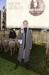 Franziska Knuppe beim Wool Week Opening, Berlin