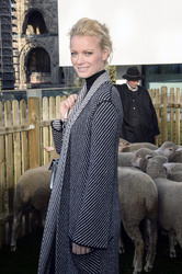 Franziska Knuppe beim Wool Week Opening, Berlin