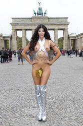 Micaela Schäfer Halloween Photocall, Berlin