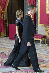 Spanish Royals und Präsidentin Bachelet beim Empfang zum Gala Dinner, Madrid