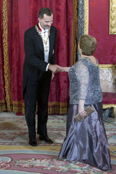 Spanish Royals und Präsidentin Bachelet beim Empfang zum Gala Dinner, Madrid