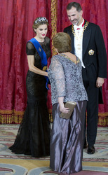 Spanish Royals und Präsidentin Bachelet beim Empfang zum Gala Dinner, Madrid