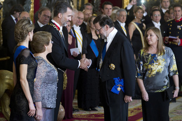 Spanish Royals und Präsidentin Bachelet beim Empfang zum Gala Dinner, Madrid