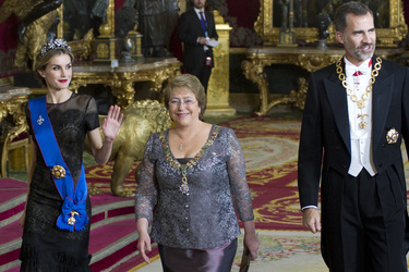 Spanish Royals und Präsidentin Bachelet beim Empfang zum Gala Dinner, Madrid