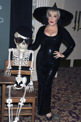 Hulaween Gala 2014, New York