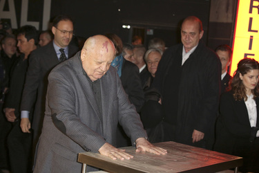 Michail Gorbatschow trifft Berliner Bürger, Berlin