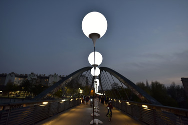 Lichtmauer aus Ballons, Berlin